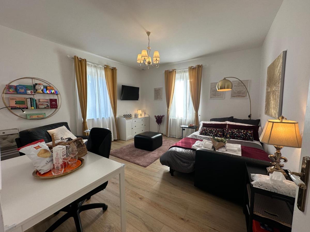 Gemelli-San Pietro-Trastevere-Casa Con Posto Auto Rome Exterior photo